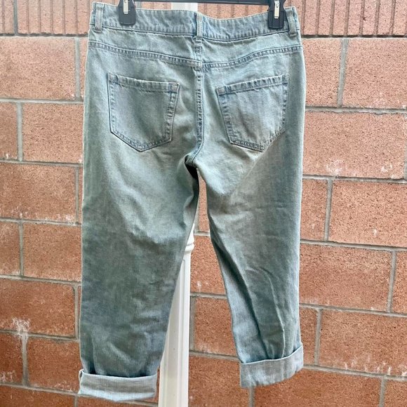 Light denim distressed, ripped crop jeans - Picture 2 of 4